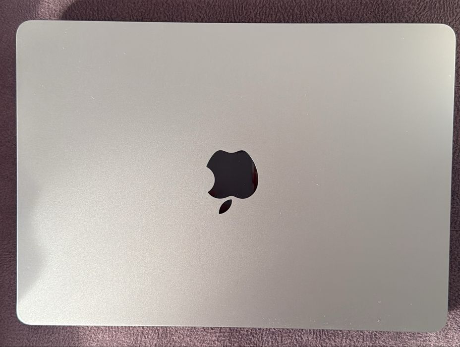MacBook Air M2 (2022)