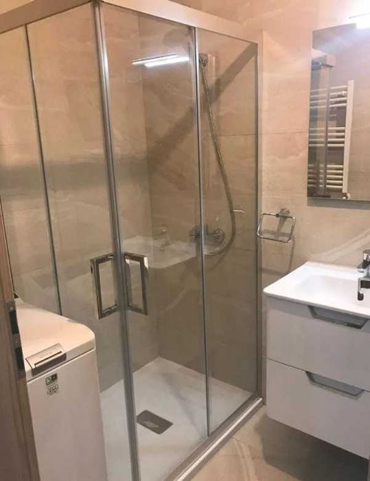 Дава се под наем Четиристаен апартамент в Пловдив, Изгрев - 97 кв.м за 229.5 € - Снимка #3