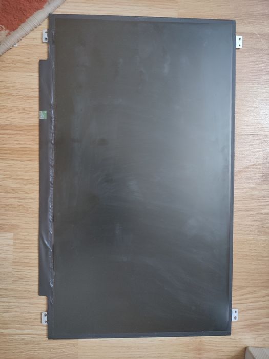 Display 17,3 Led Slim cu 30pini 1600/900 - impecabil