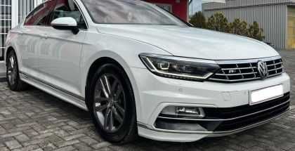 Предна броня за VW Passat B8 (2014+) - R дизайн с черна решетка