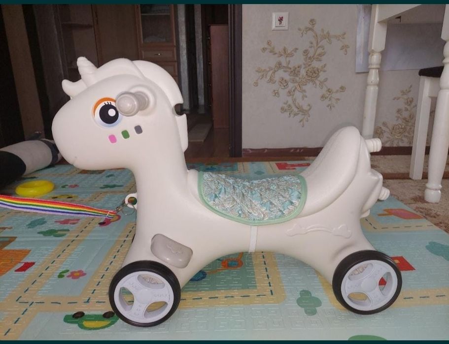 Толокар модель 3в1, новый!