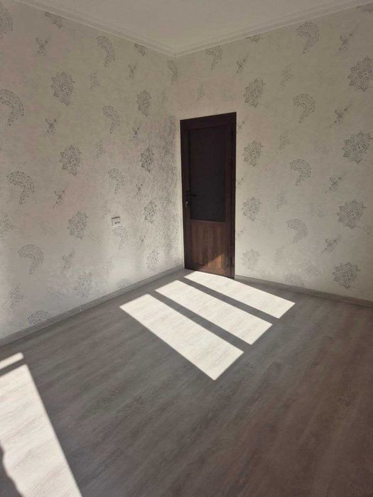 Янги курилган уй сотилади  5-хона, 3-соток