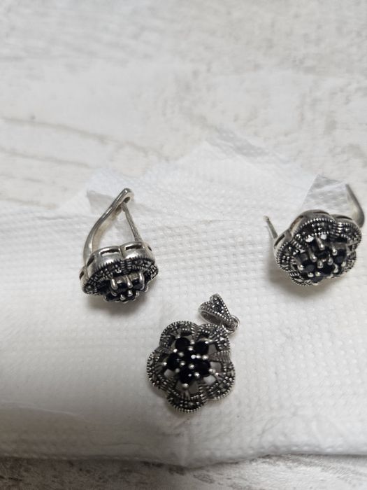 Seturi argint ,detalii la cerere