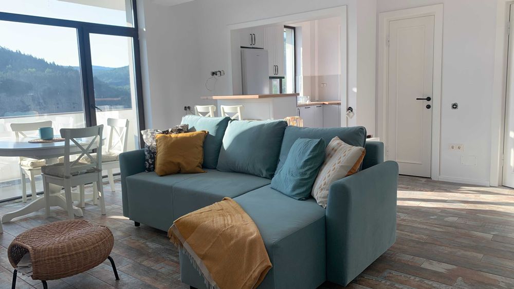 *Apartament cu 3 camere + garaj + 2 balcoane – Florești, zona Vivo*