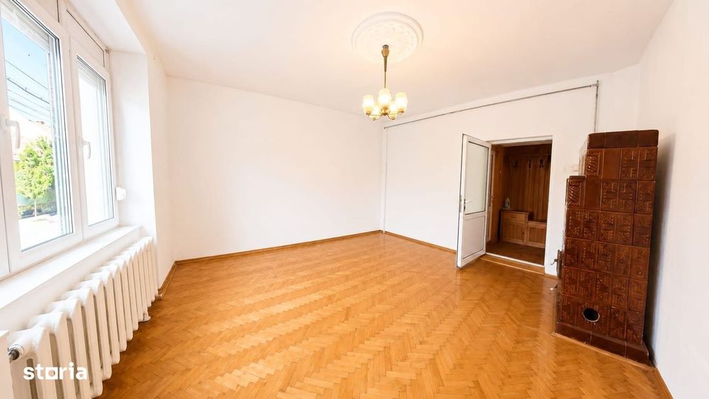 Casă cu 3 dormitoare și teren de 539 mp, Satu Mare str St, O Iosif