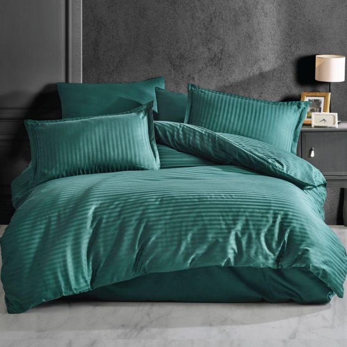 OFERTA !!! 10 Lenjerii de pat hoteliere din material Damasc