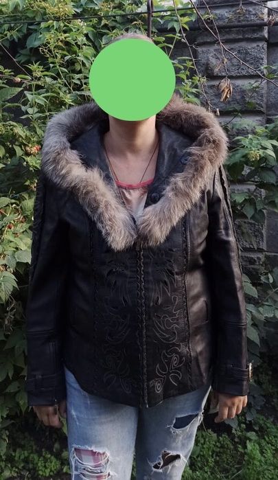 Продам кожаную куртку