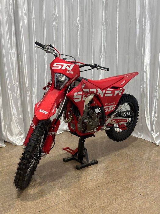 Мотоциклы Квадрациклы