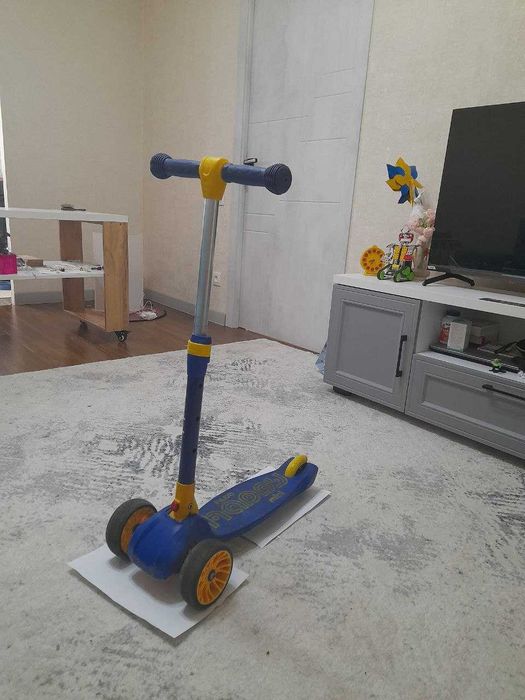 Продаётся велосипед и самокат