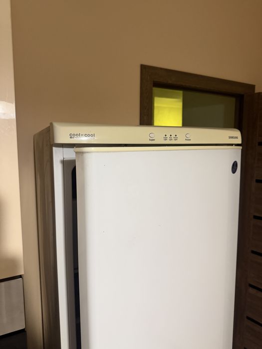 Продам холодильник