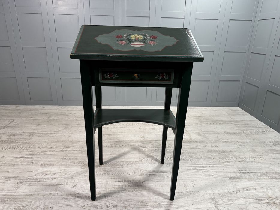 Катедра - конзолна маса Д1100