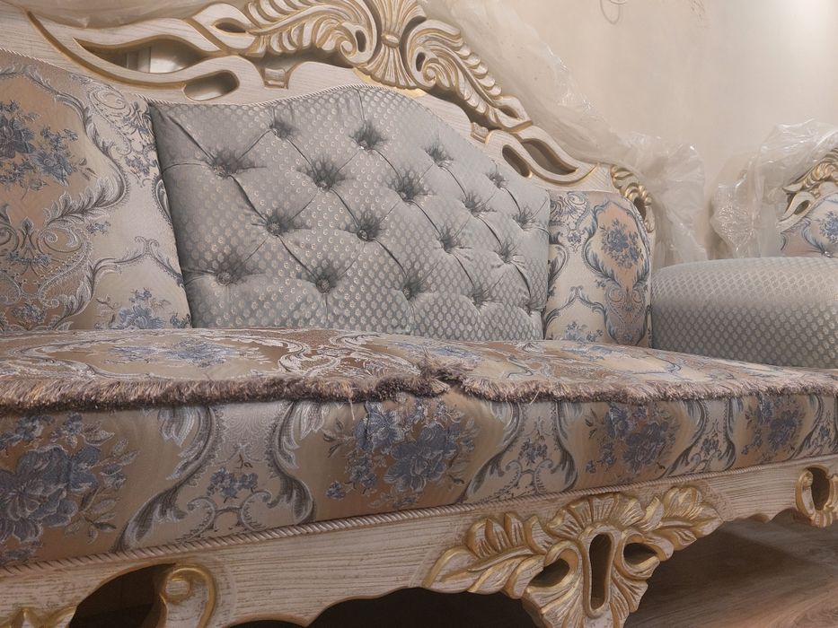 Продам мягкую мебель- диван+