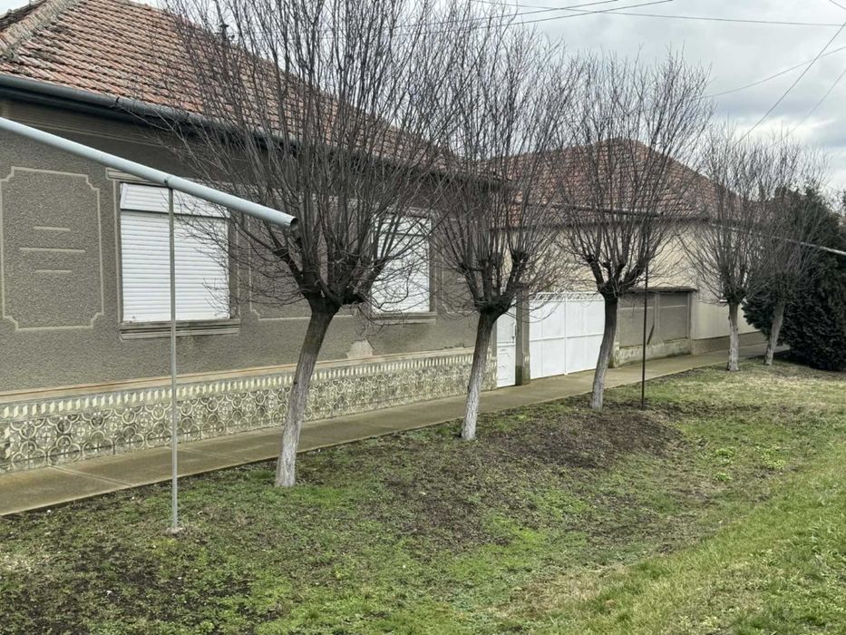 Casa de vanzare in Iratosu