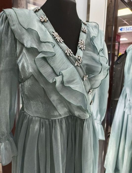 Платье вечернее 20000 тг, размер 46