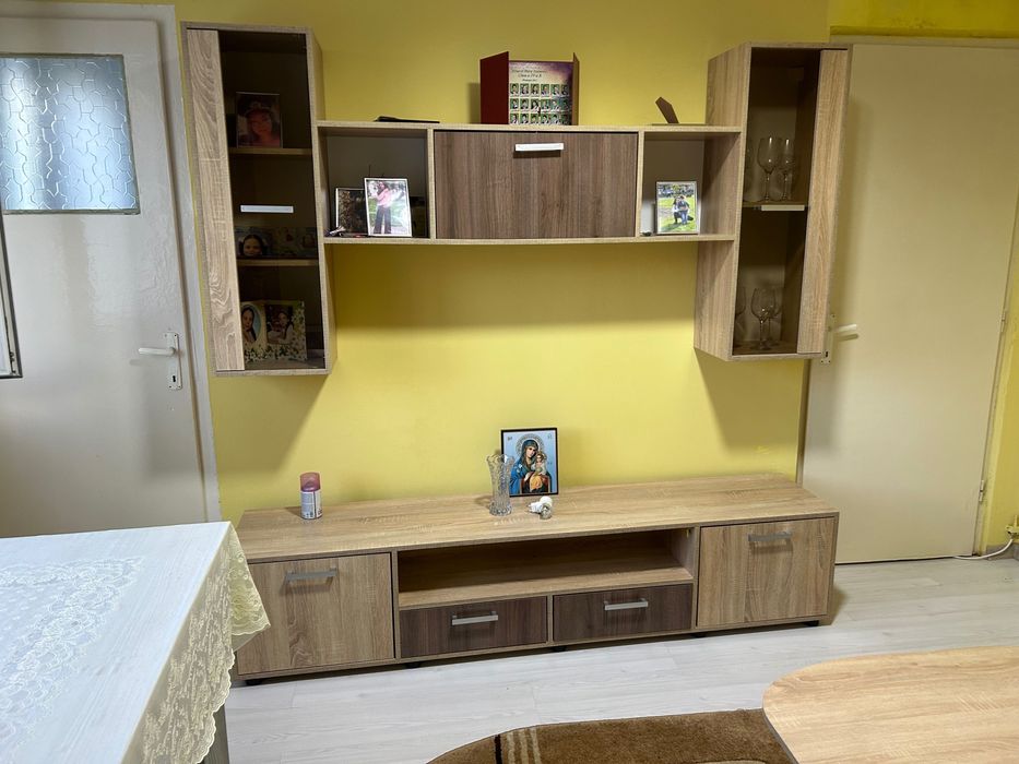 Vând apartament