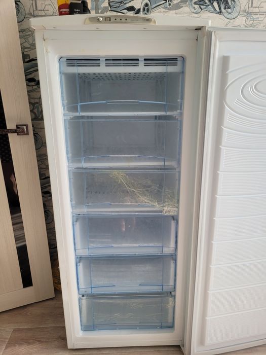 Продам мебель и технику