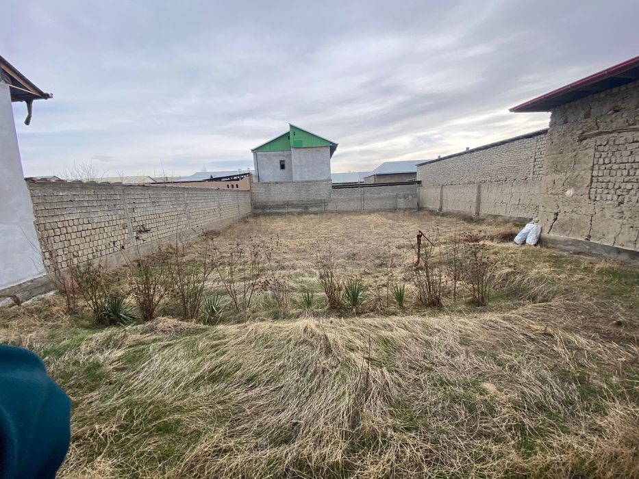 Джомбойда ховли 8 сотих