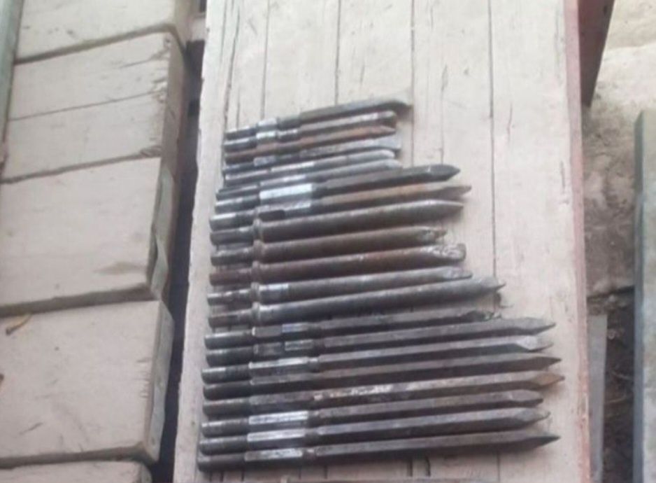 Dalti/spituri diverse