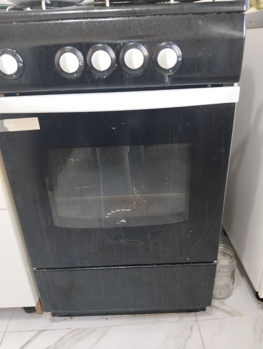 Газовая плита продам