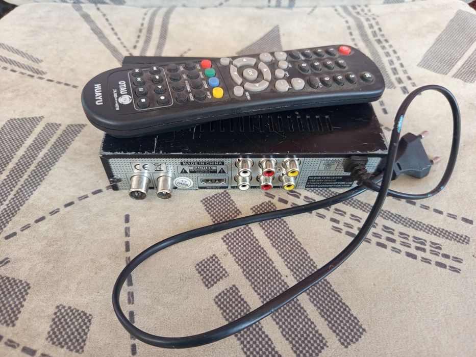 Продам . Приставка Отау ТВ .