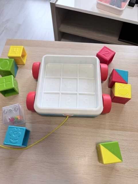 Jucarie de tras FisherPrice  cu cuburi, varsta 18 luni +