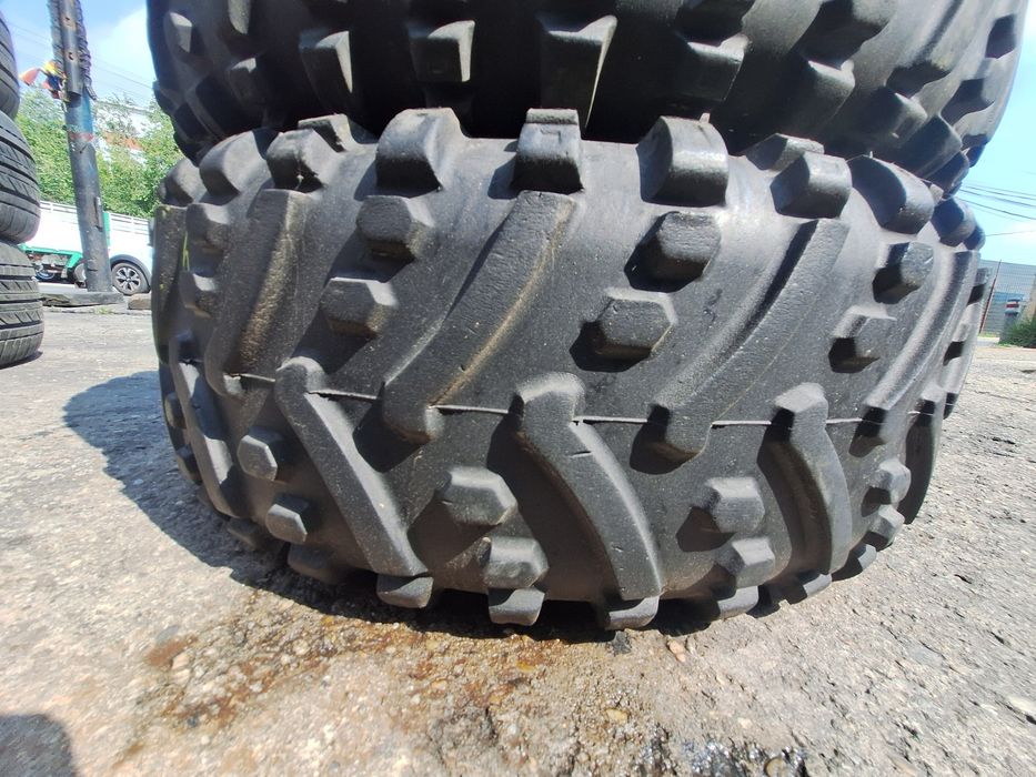 2 anvelope atv 25x8-12 Heng