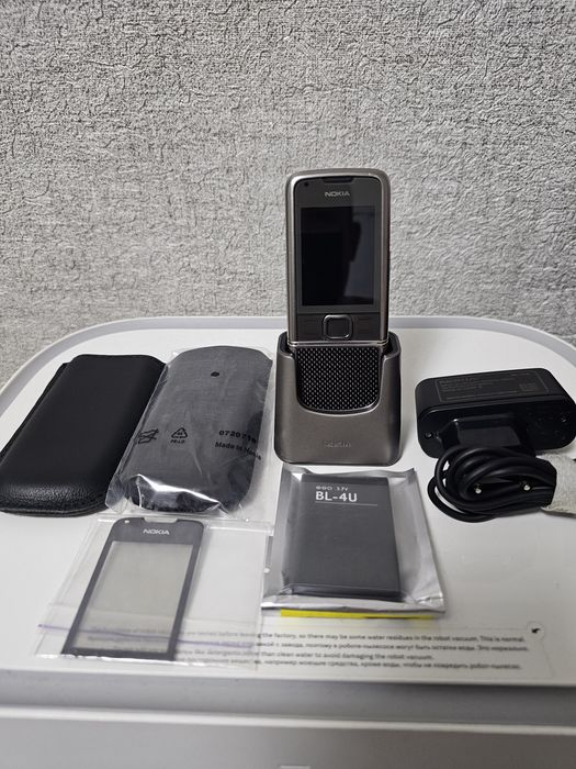 Продам Nokia 8800 Carbon