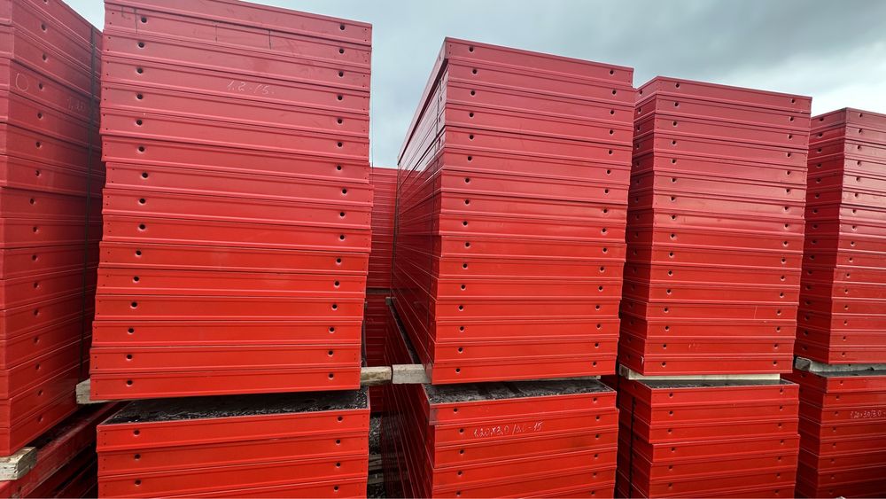 Опарубка коллона леса