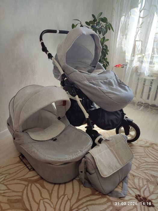 Продам коляску 2в1