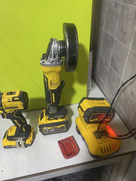 Продам болгарку и шуруповерд..