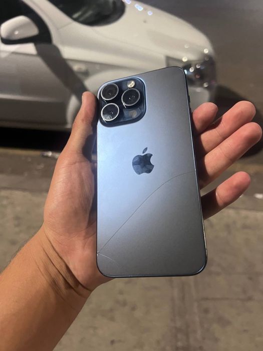 15 pro max apple