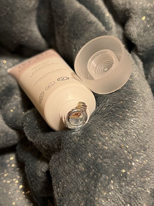 Хидратиращ крем за лице IVY AÏA