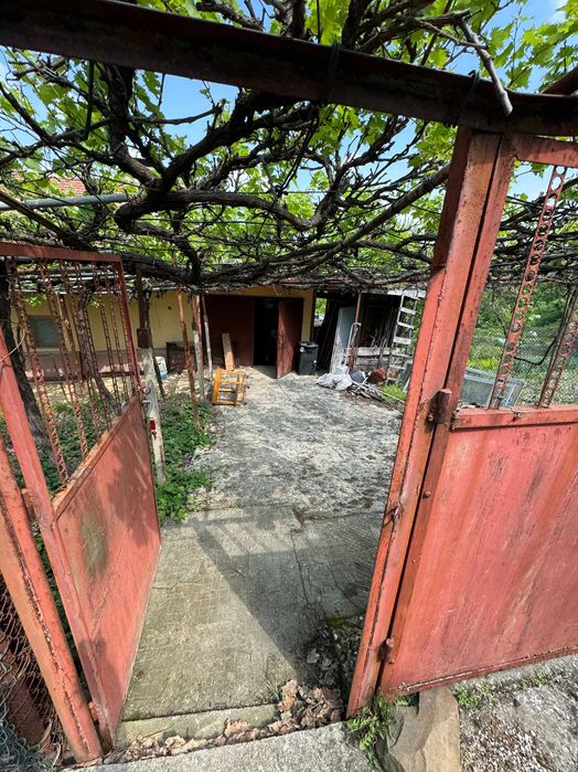 Продава се Къща в Велико Търново, Център - 150 кв.м за 200 €/кв.м - Снимка #5