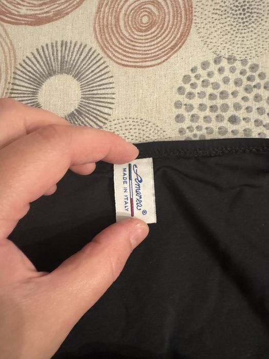 Продам купальники