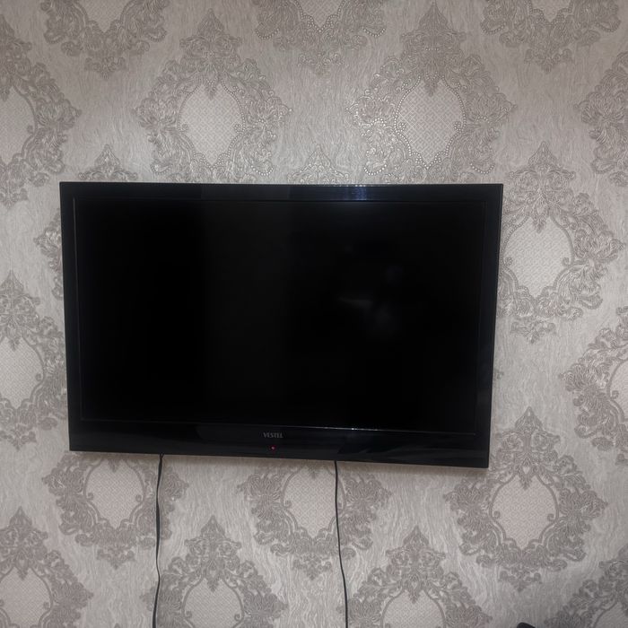 Продается Б/у телевизор