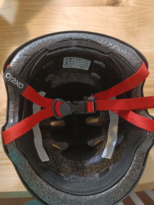 Каска за тротинетка ,колело ,ролери