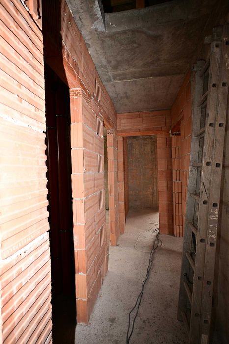 Продава се Къща в с. Дивотино, Област Перник - 188 кв.м за 1004 €/кв.м - Снимка #11