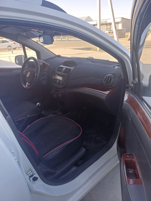 Спарк 2014 метан