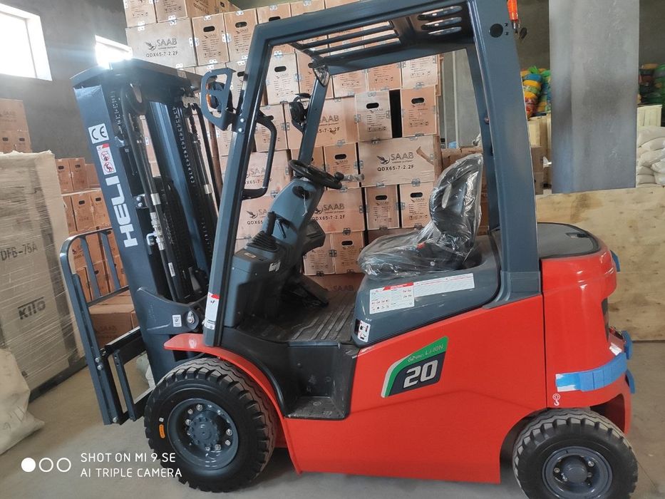 HELI yuk koʻtaruvchi mashina