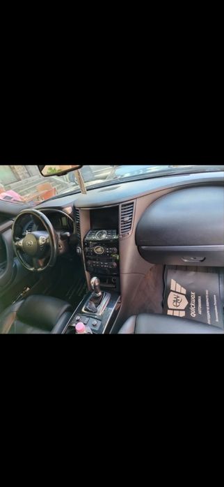 Infiniti FX 30dS/ 360 камера/ Distronic/ Bose/ Реални КМ
