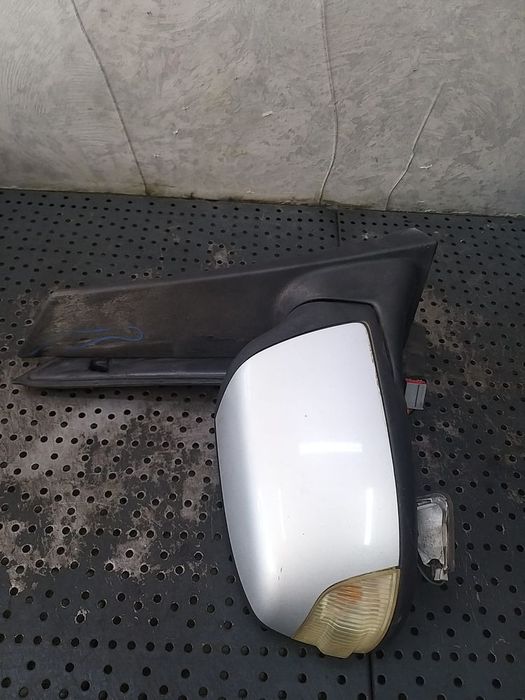 Oglinda electrica dreapta ford c max pentru piese 3007740