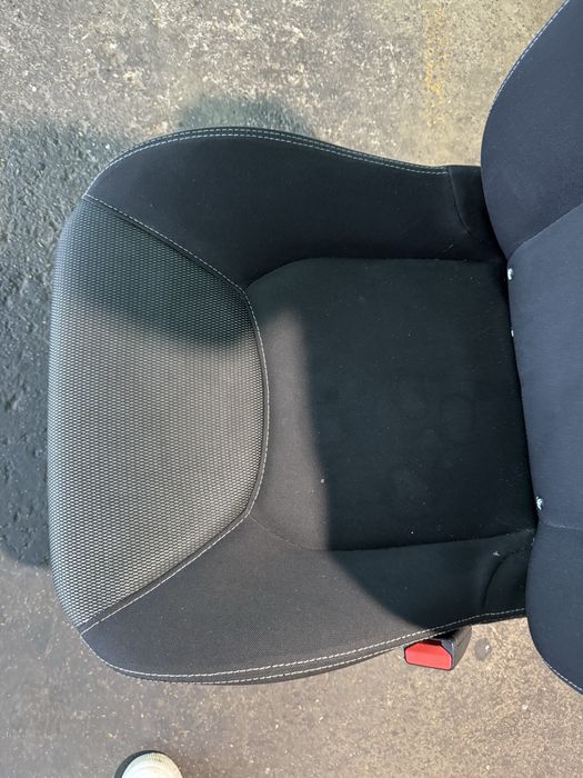 Scaun dreapta pasager Renault Clio 4 2013-2020