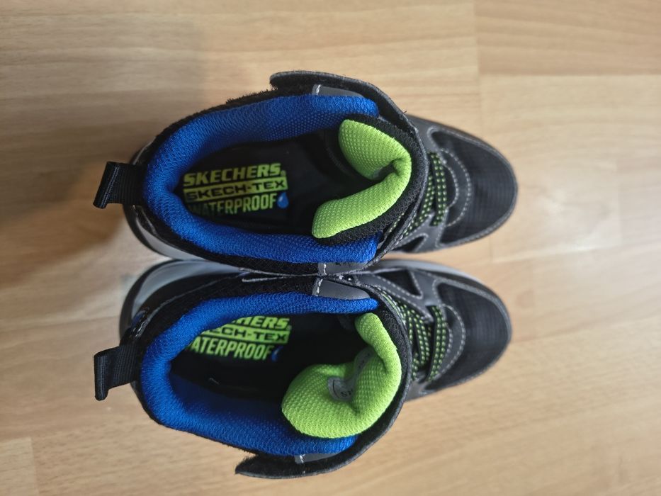 Ghete copii SKECHERS -STORM BLAZER ,impermeabile ,m. 32 , in stare foarte buna preț 180 lei