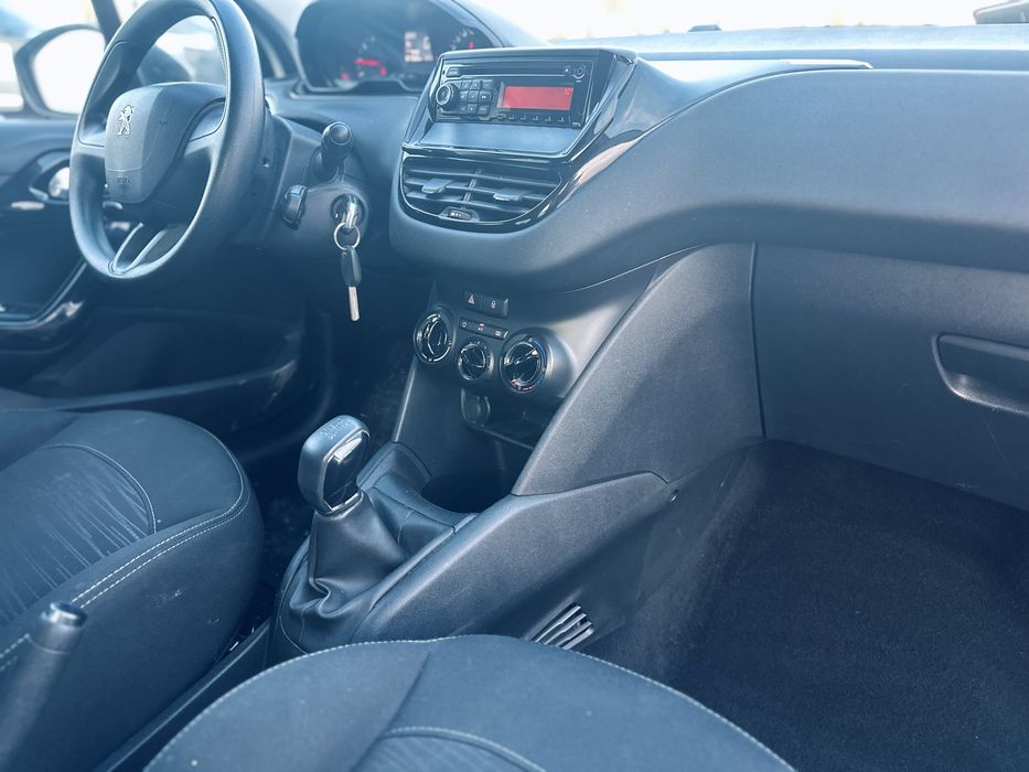 Peugeot 208 Benzina 2014 Euro 5 AC 167000 km