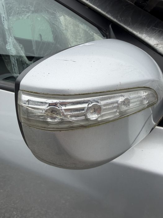 Дясно огледало за Hyundai ix35