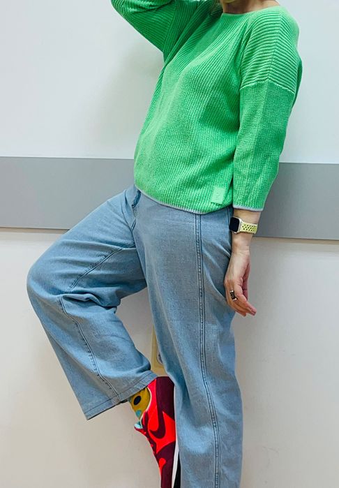 Супер готина блуза в пастелно зелен цвят Comma