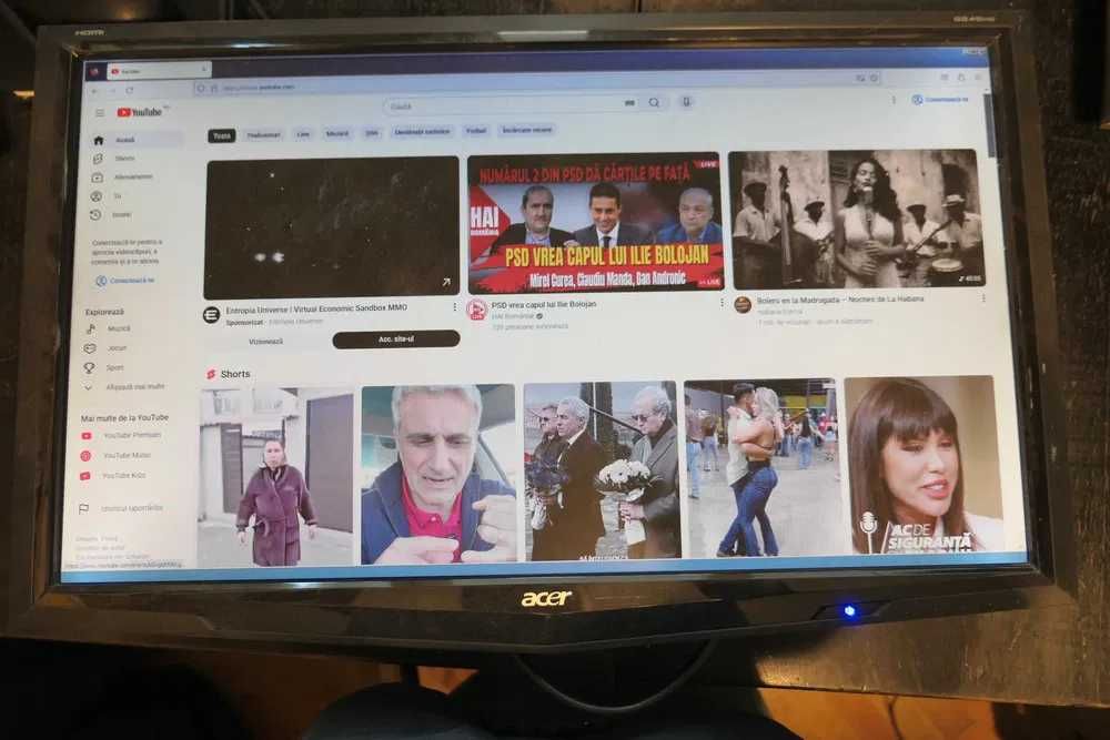 Monitor 24" 23" FHD FullHD 1080p Philips VS248 243v5l Lenovo T2224r 22" Full HD VGA Negru LI2215S AOC Benq F2220HD GL2230-B GL2240 LG Flatron W2246S