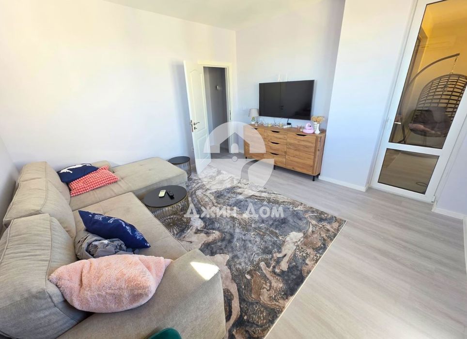 Продава се Тристаен апартамент в Свети Влас - 78 кв.м за 1475 €/кв.м - Снимка #5