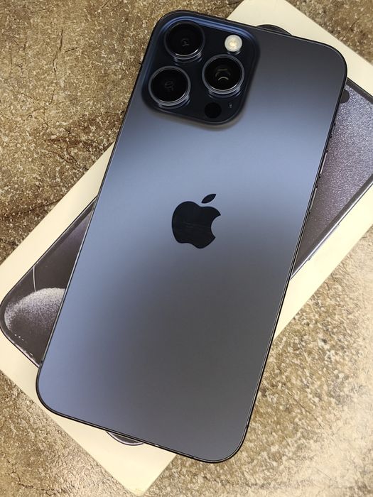 iPhone 15 Pro Max 256 GB Karobka dok