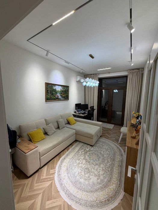 Продается 3х комнатная Квартира в Новостройке, Чинабад Юнусабад, 3/6/9